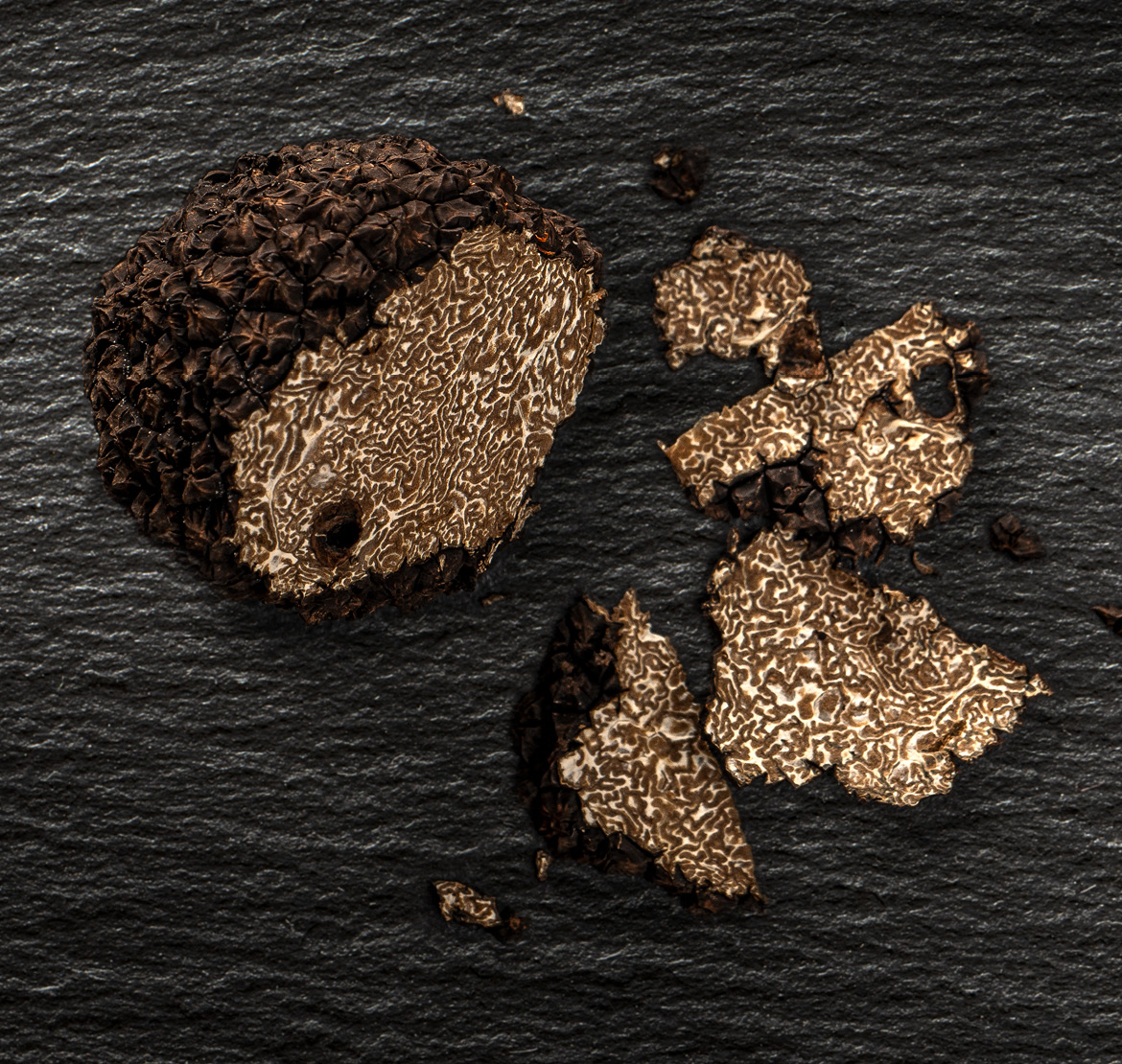 Frischer Weisser und Perigord Trüffel